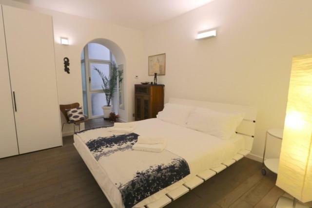 Como Design Apartment - BymyhomeinCôme Extérieur photo